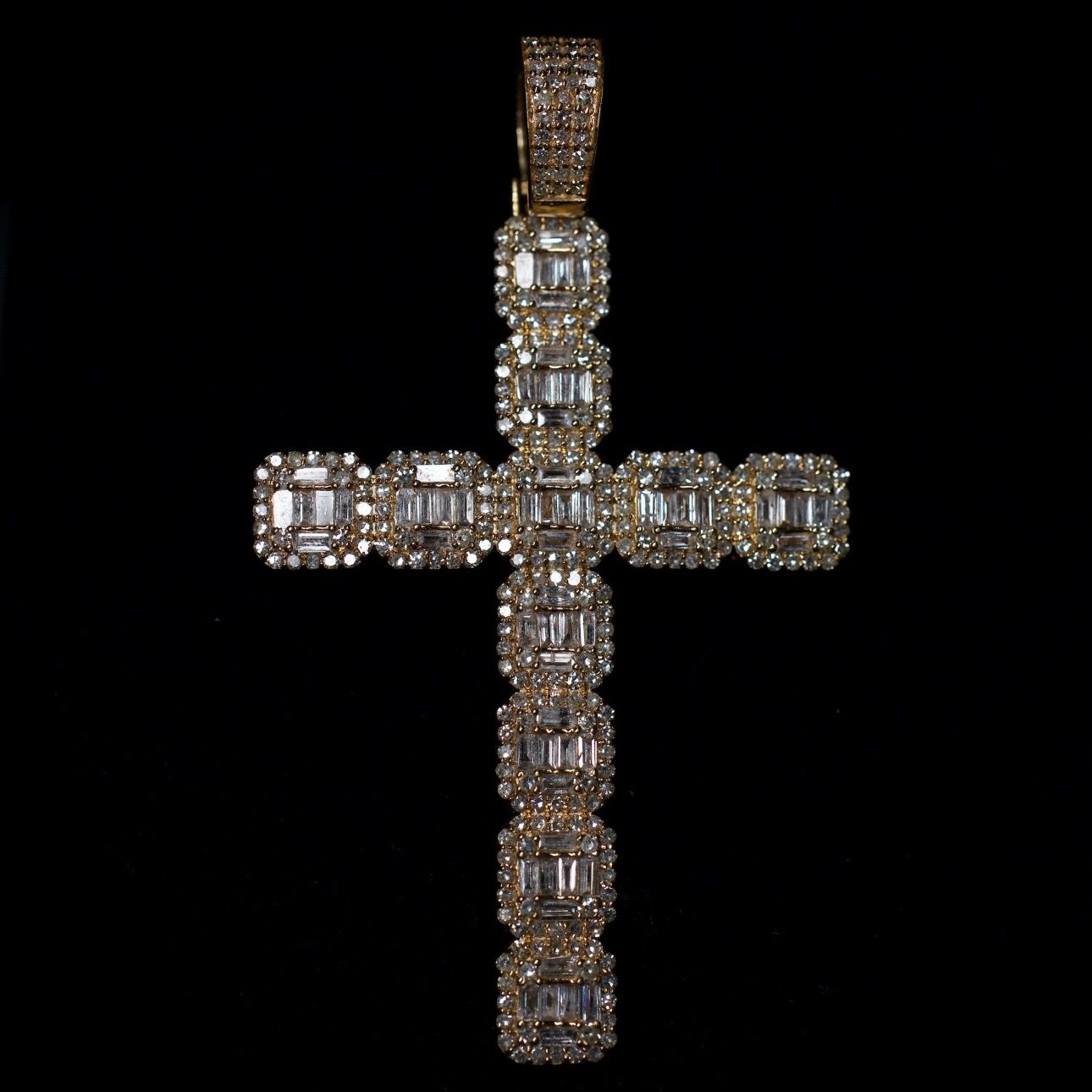 14k Natural Diamond Cross Pendant 4.25ctw