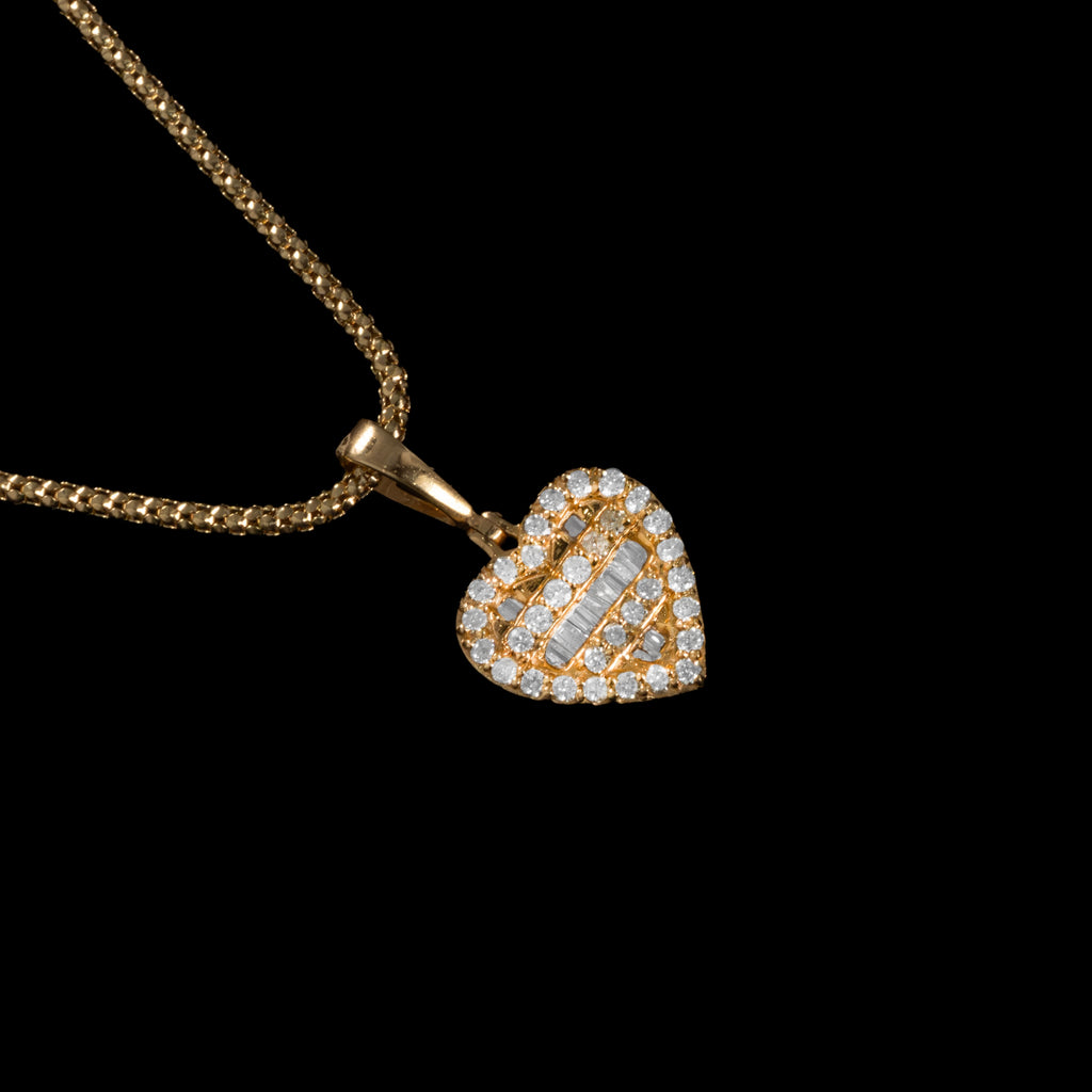 14K GOLD HEART PENDANT