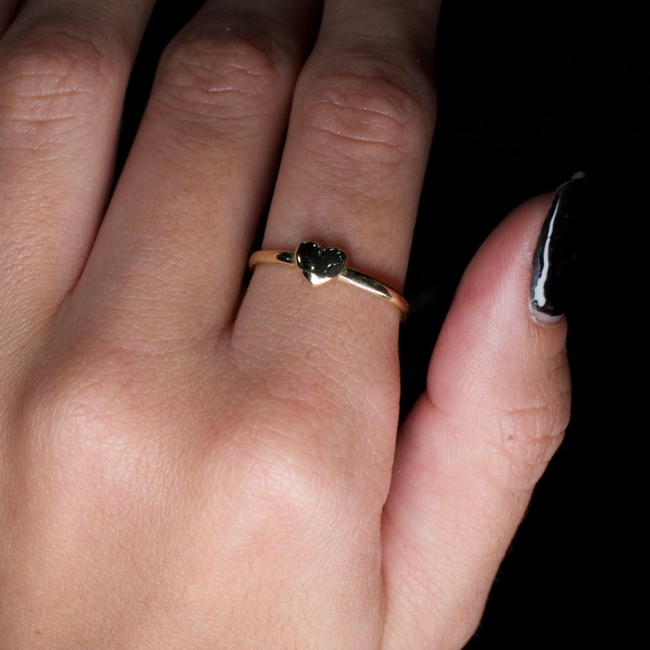 14K Gold Hear Ring 1.5 grams